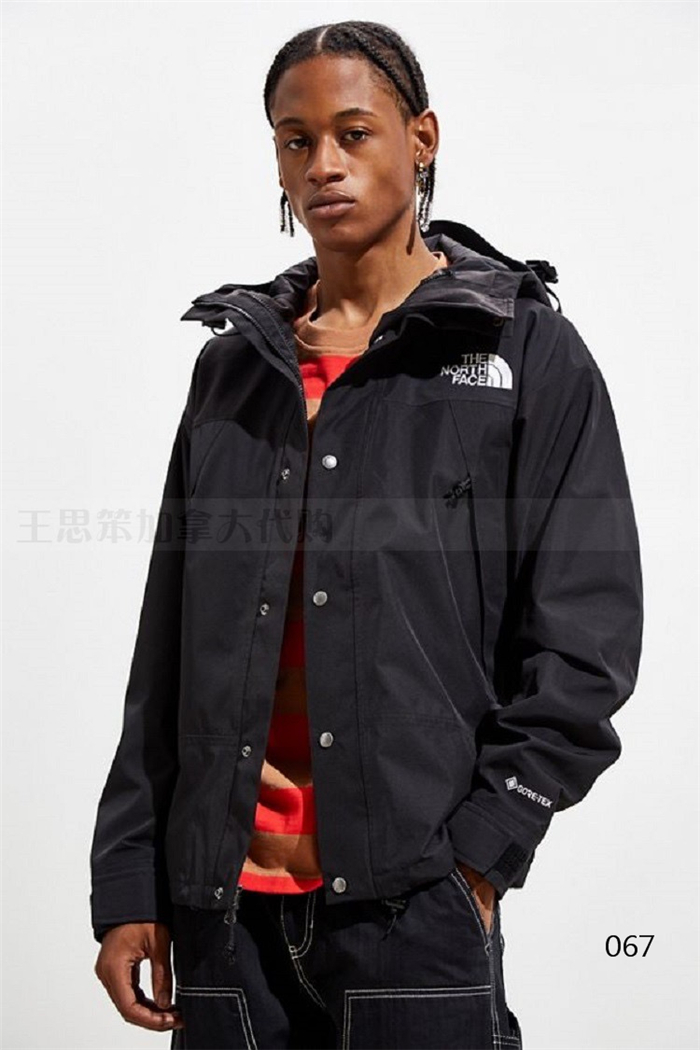 The North Face Men's Outwear 274